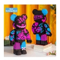 Фигурка Bearbrick Jinx крупным планом — Magic Blocks